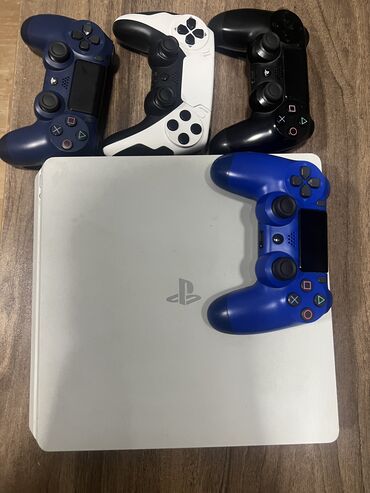 телефоны флай ezzy 4: PS4 ideal vəziyyətdədir evdə istifadə edirəm. 4 ədəd pult verilir