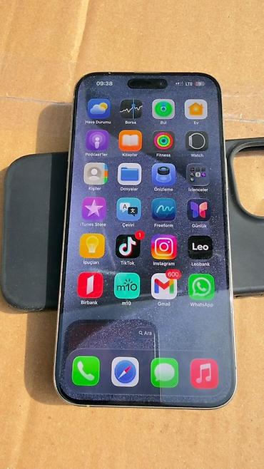 Apple iPhone: IPhone 15 Pro Max, Natural Titanium, Face ID — 1