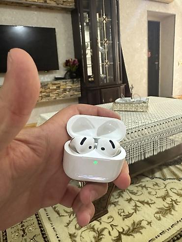 jbl tws 4 оригинал: Aipods 4 təcili satılır orginaldır, 1 dəfədə istifadə olunmayıb — 1