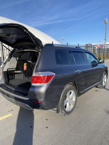 Toyota: Toyota Highlander: 2011 г., 3.5 л, Автомат, Бензин, Кроссовер — 3