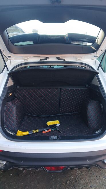 Geely: Geely Coolray: 2020 г., 1.4 л, Робот, Бензин, Кроссовер — 11