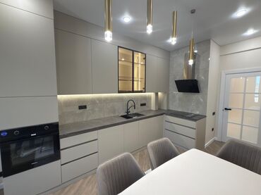 1 комнатные квартиры в бишкеке продажа: 3 комнаты, 104 м², Элитка, 7 этаж, Дизайнерский ремонт