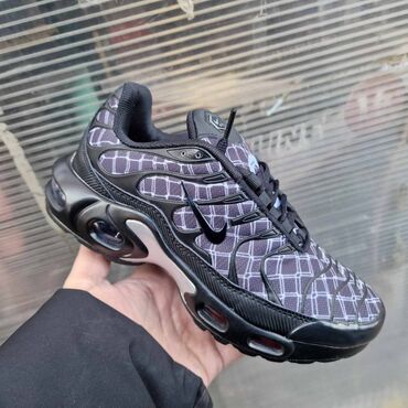 air max tn black: Nove TN patike od 36 do 41 za samo 3500 din
pb