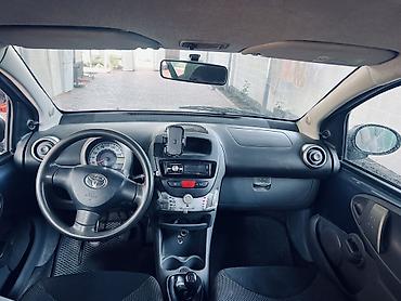 argb controller: Toyota Aygo: 2010 г., 1 л, Механика, Бензин — 6
