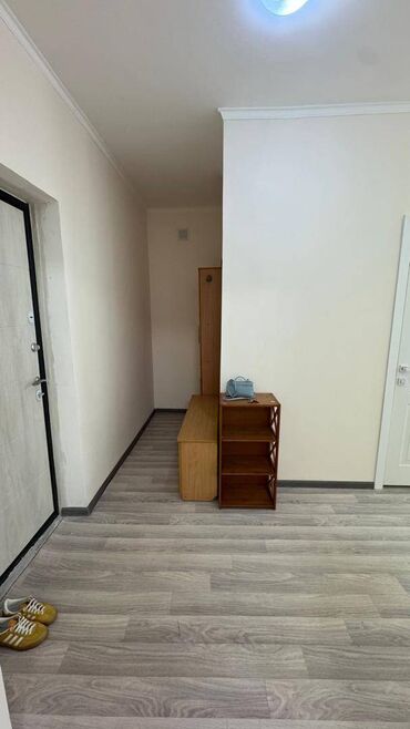 квартире восток 5: 1 комната, 34 м², Индивидуалка, 12 этаж, Косметический ремонт