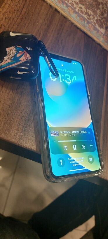 airpoda: IPhone 11 Pro Max | 64 GB Qızılı | Simsiz şarj, Face ID, Sənədlərlə