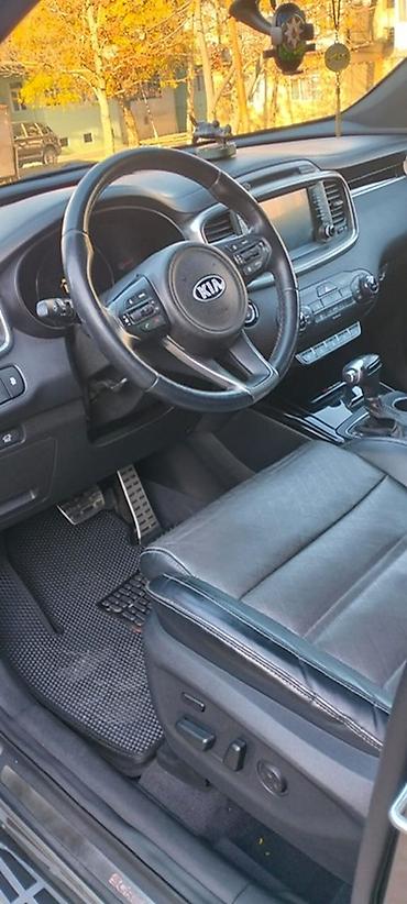 panel vurmaq: Kia Sorento: 2 l | 2015 il Ofrouder/SUV — 9