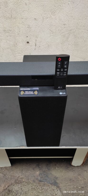 Dinamiklər və kolonkalar: Yeni LG Kolonka, Növ - Saundbar, rəng - Qara — 4