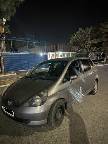 автомобиль фит: Honda Fit: 2003 г., 1.5 л, Бензин