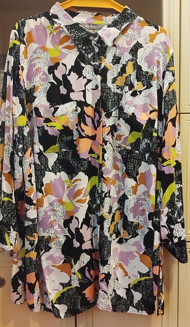 Digər qadın geyimləri: Açıq yaşıl fonda mavi yarpaq naxışlı uniseks uzunqol kaftan. Rahat -da lalafo.az — 10 Digər qadın geyimləri: Açıq yaşıl fonda mavi yarpaq naxışlı uniseks uzunqol kaftan. Rahat — 10