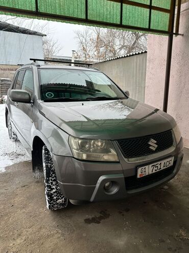 Suzuki: Suzuki Grand Vitara: 2006 г., 2 л, Автомат, Бензин, Внедорожник