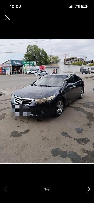 автомабил купе: Honda Accord: 2011 г., Автомат, Бензин, Седан — 1