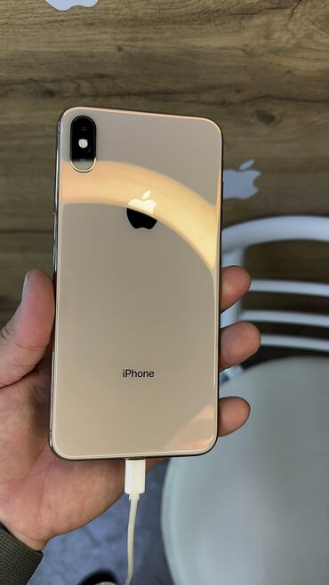 Xiaomi: IPhone Xs Max, Б/у, 256 ГБ, Защитное стекло, Чехол, 78 %