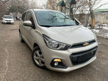 Chevrolet: Chevrolet Spark: 2017 г., 1 л, Вариатор, Бензин, Хэтчбэк — 4