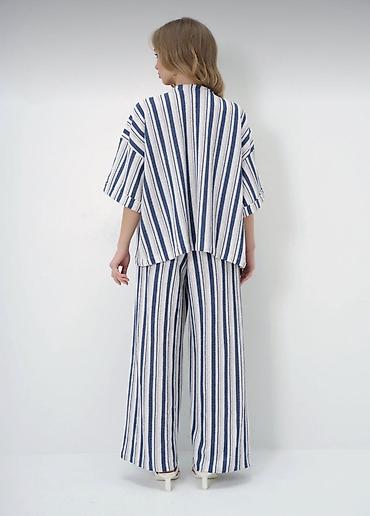Dəstlər, kostyumlar: Qadın dəst – zolaqlı kimono və enli şalvar satilir — 6