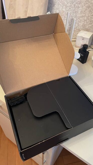 Qida blokları: Qida bloku be quiet!, 700 W — 8