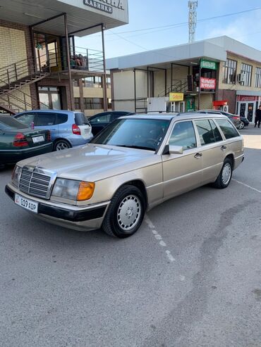 туманик w210: Mercedes-Benz W124: 1990 г., 2 л, Механика, Бензин, Универсал