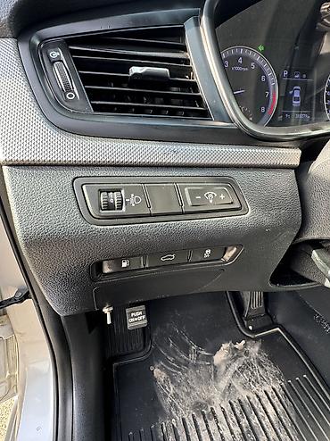 Hyundai: Hyundai Sonata: 2018 г., 2 л, Автомат, Газ, Седан — 12