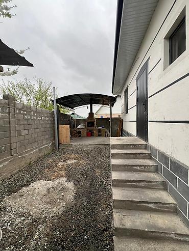 Продажа коттеджей и домов: Продаётся дом Участок. 5 сотых Площадь 143 м2. Кирпичный стены at lalafo.kg — 5 Продажа коттеджей и домов: Продаётся дом Участок. 5 сотых Площадь 143 м2. Кирпичный стены — 5