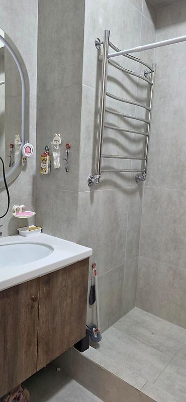 Продажа квартир: 2 комнаты, 74 м² — 12
