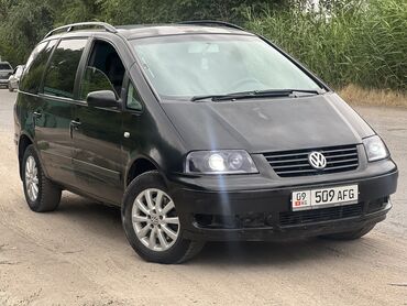 Volkswagen: Volkswagen : 2004 г., 2 л, Автомат, Бензин, Универсал