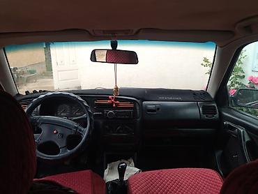 машина кузов: Volkswagen Vento: 1994 г., 1.8 л, Механика, Бензин, Седан — 4