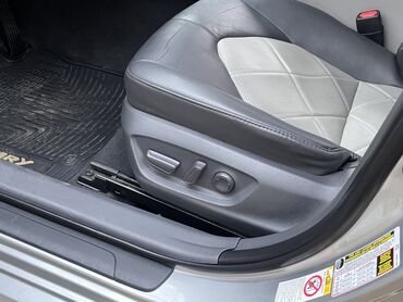 Toyota: Toyota Camry: 2018 г., 2.5 л, Автомат, Бензин, Седан — 9