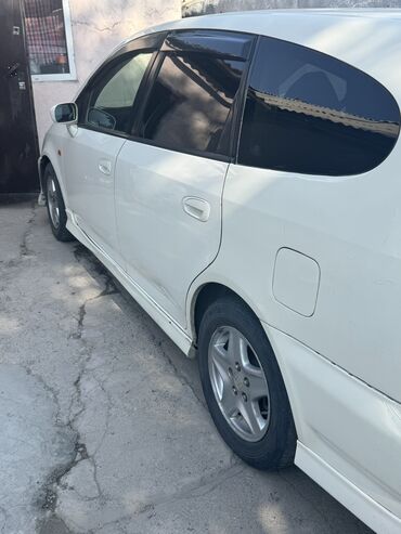 хонда сивик леви руль автамат хежибек серебристый: Honda Stream: 2002 г., 2 л, Типтроник, Бензин, Минивэн