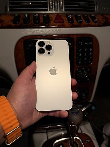 IPhone 13 Pro Max, Б/у, 256 ГБ, Белый, Защитное стекло, Чехол, 73 % at lalafo.kg IPhone 13 Pro Max, Б/у, 256 ГБ, Белый, Защитное стекло, Чехол, 73 %