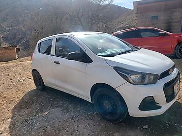 Chevrolet: Chevrolet Spark: 2016 г., 1 л, Вариатор, Бензин, Хэтчбэк — 8