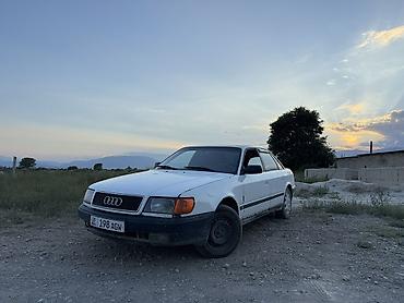аудио касеты: Audi 100: 1991 г., 2 л, Механика, Бензин, Седан — 3