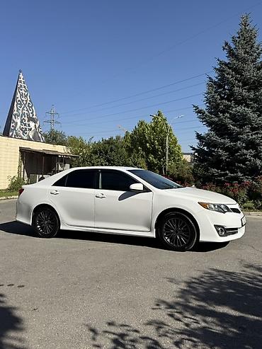 d 4d: Toyota Camry: 2014 г., 2.5 л, Автомат, Бензин, Седан — 3
