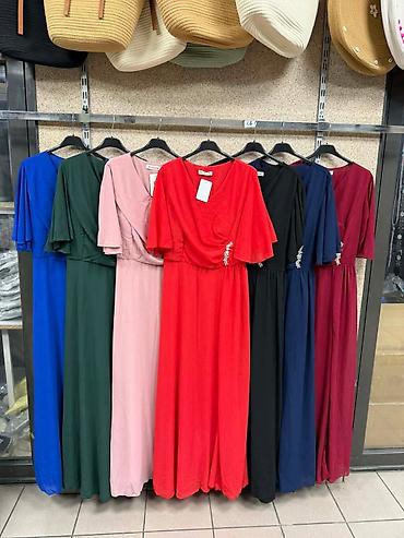 massimo dutti baletanke: Haljine za punije
Cena 3200
V. do 4xl
V26 — 9