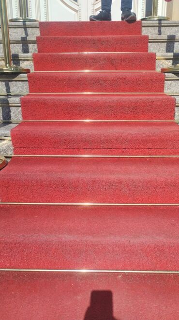 Digər döşəmə materialları: Xalçası, kovrolin və vinil/linoleum örtükləri - Pilləkənlər üçün — 36