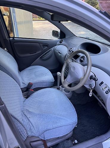 Toyota: Toyota Platz: 2001 г., 1.3 л, Автомат, Газ, Седан — 7