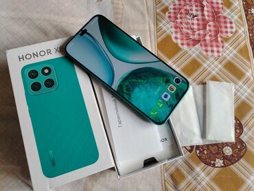 телефон fly 2 симки: Honor X8c, 256 ГБ, цвет - Зеленый, С документами