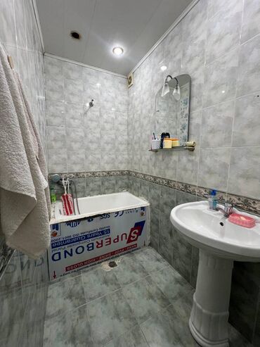 Köhnə tikili: Bakı, 4 otaqlı, Köhnə tikili, 100 kv. m — 18