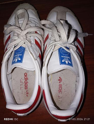 samba ayaqqabı: Məhsul: Adidas Originals Samba OG ayaqqabıları Xüsusiyyətlər: - — 3