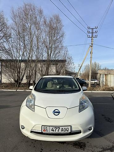 Nissan: Nissan Leaf: 2011 г., Робот, Электромобиль, Хэтчбэк — 1
