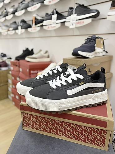 l xl: Мужские кроссовки, 41, 42, 42.5, Vans, Новый, цвет - Черный, Платная доставка — 4