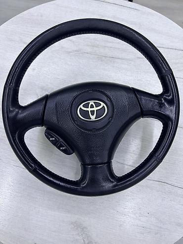 tayota vitz: Руль Toyota 2003 г., Б/у, Оригинал, Япония — 1