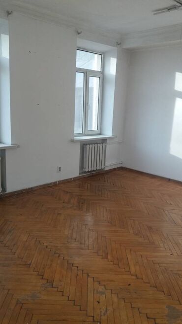 Аренда коммерческой недвижимости: Сдаю офисы 3-4 этаж цена 1 кв.м. от 8$ по адресу ул Киевская