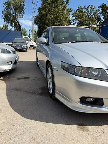 Honda Accord: 2002 г., 2.4 л, Автомат, Бензин, Седан at lalafo.kg Honda Accord: 2002 г., 2.4 л, Автомат, Бензин, Седан