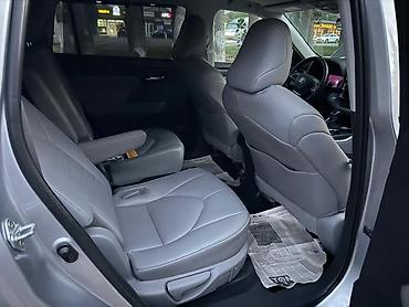 вдоль реки: Toyota Highlander: 2020 г., 2.5 л, Автомат, Гибрид, Кроссовер — 8