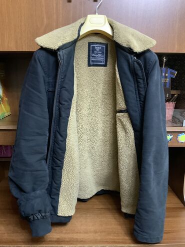 Kurtkalar: 4 fərqli kişi gödəkçəsi: 1)”İnto Style”-Türkiyə istehsalı olan üstü — 2