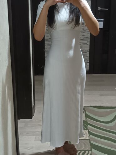 белое длинное платье: Повседневное платье, Лето, Длинная модель, Лапша, S (EU 36)
