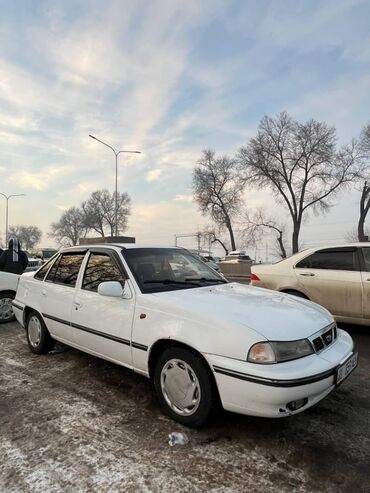 Daewoo: Daewoo Nexia: 2003 г., 1.5 л, Механика, Бензин, Седан