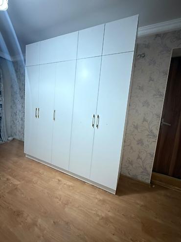 TECILII. Dolab 5 qapilii. qiymeti 670man Tezedi bugun yiqilib olcu