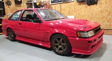 Toyota: Toyota Corolla: 1984 г., 10 л, Автомат, Бензин, Купе — 14