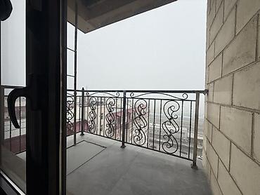 Долгосрочная аренда квартир: 3 комнаты, С мебелью полностью — 13